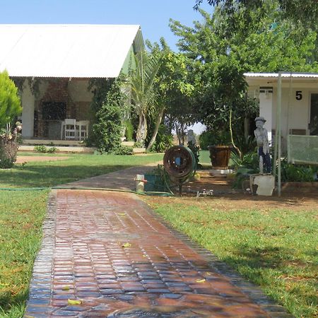 Tropic Of Capricorn Guest Farm 호텔 Rehoboth 외부 사진